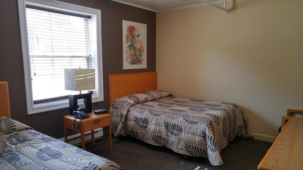 Historic Hotel Corner Brook Εξωτερικό φωτογραφία